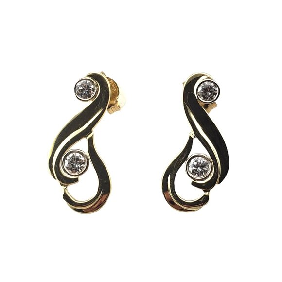 Estate Jewelry - Vintage 18 Karat Yellow Gold and Diamond Earrings #15517